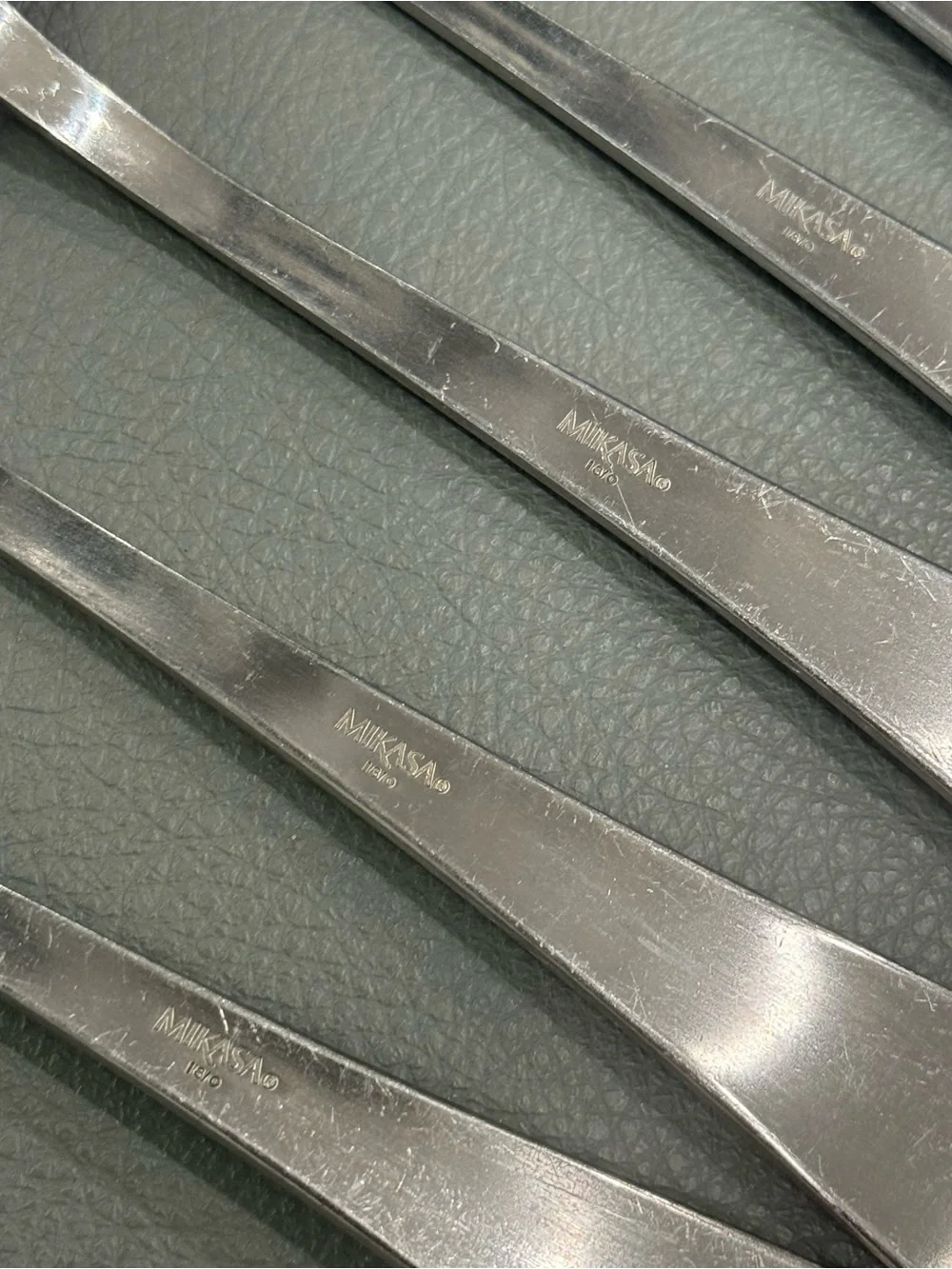 Mikasa Tanner Satin 18/0 Stainless Dinner Forks Lot Of 10